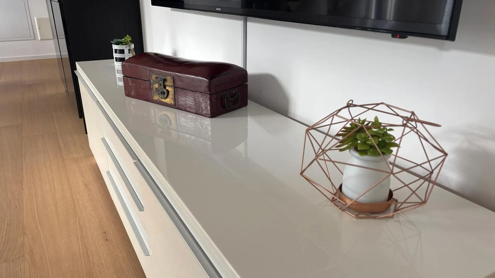 Apartment Cozy Corner Treviso Station #4 Italy